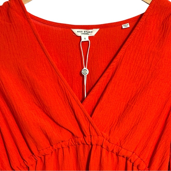 Max Studio NWT Vibrant Red V Neck Side Tie Boho Tiered Crinkle Jersey Knit Dress - Picture 6 of 13